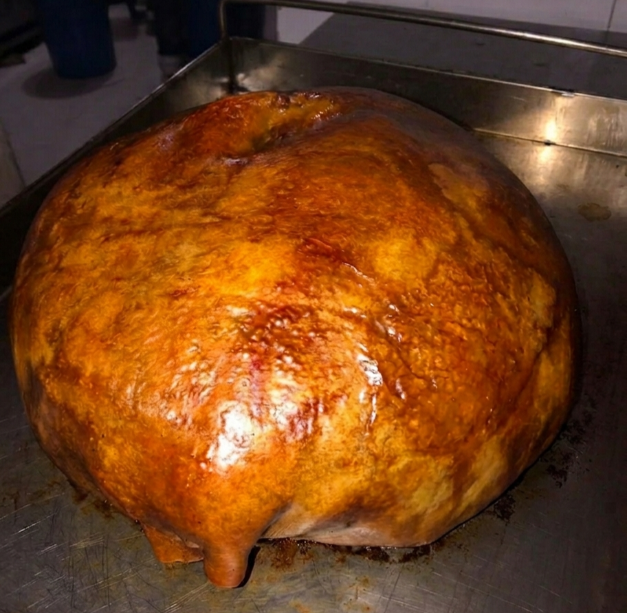 Cojín de Lechona - Lechoneria Tres Cerditos Cali