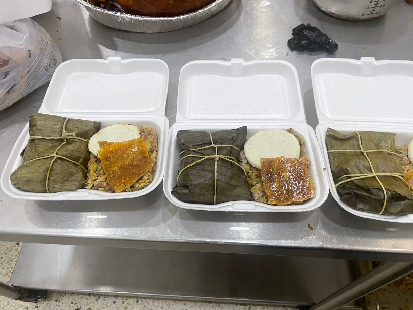 Lechoneria Tres Cerditos Cali - imagen 44